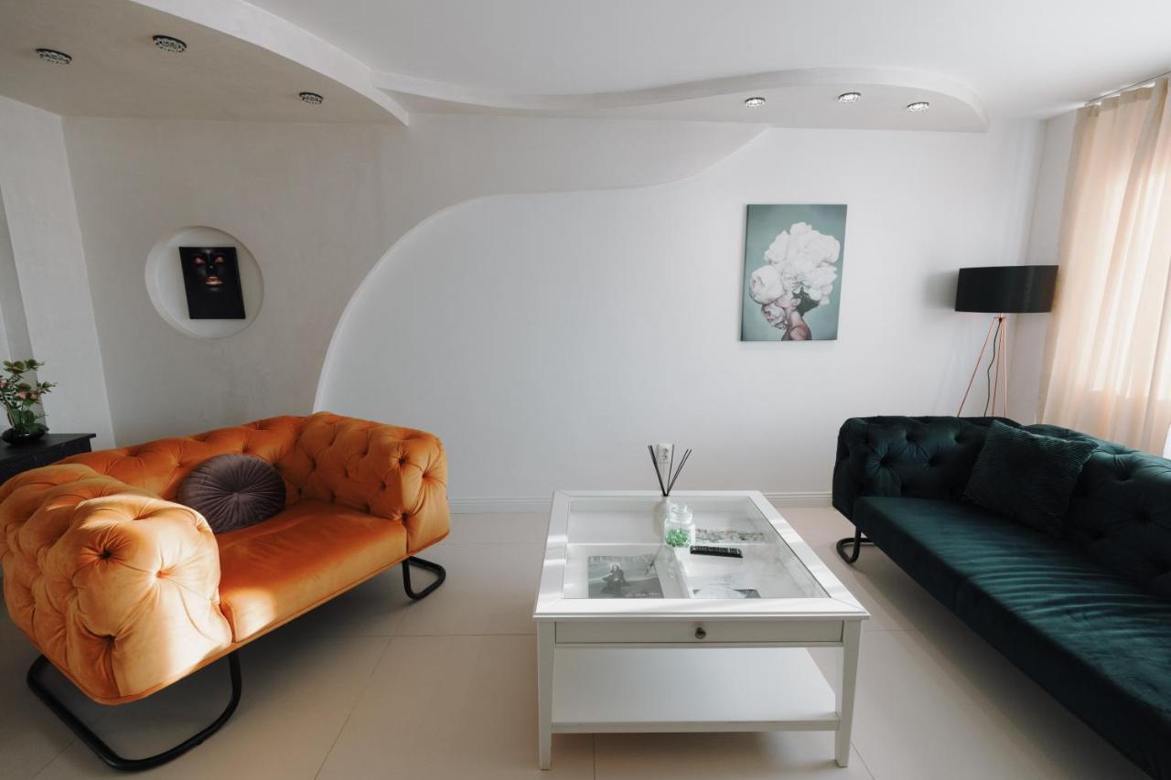 Bear'S Apartment Alba Iulia Exterior foto